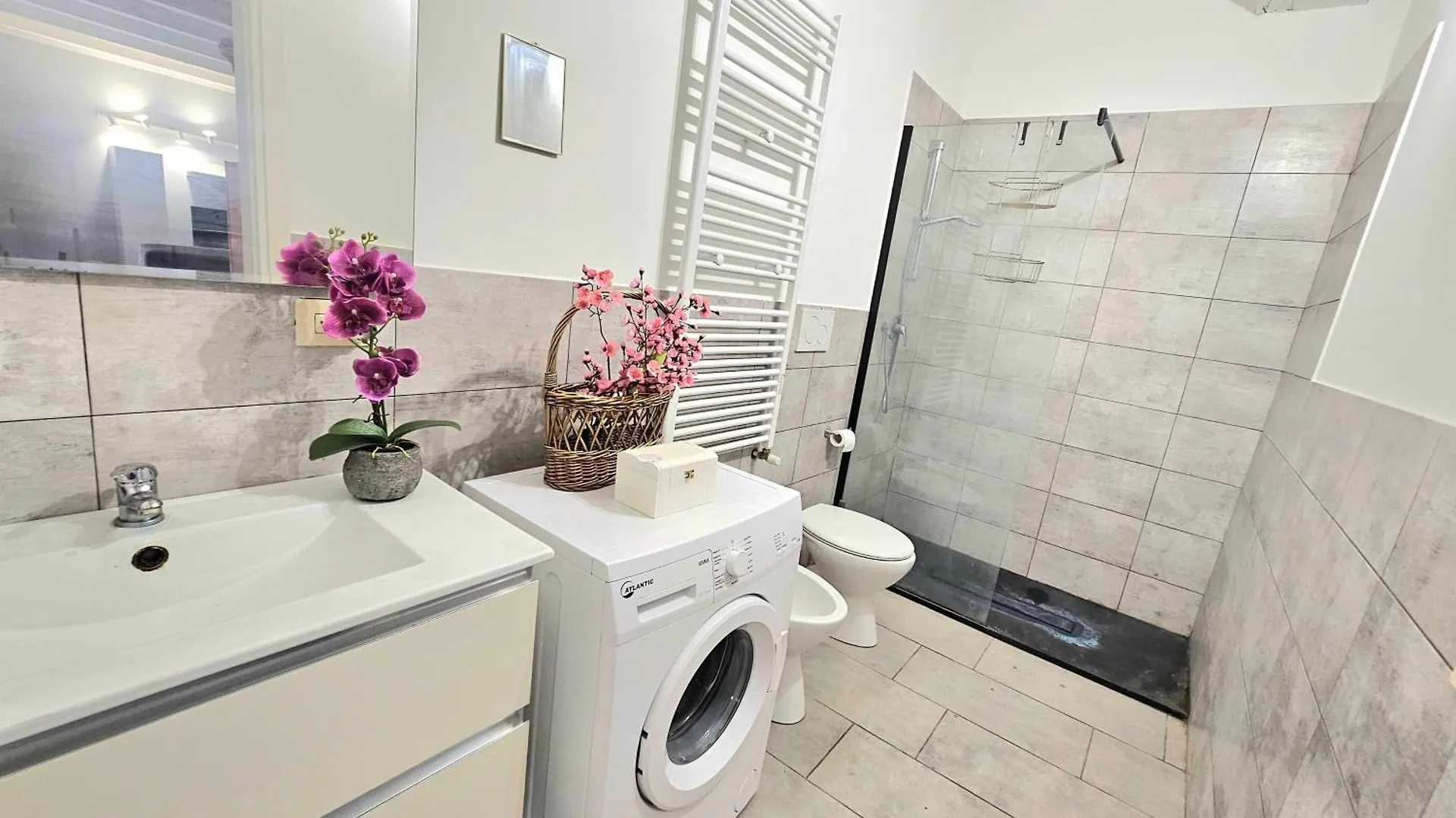 Ama Esclusive Spa Bologna Apartment
